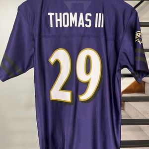 Baltimore Ravens Thomas Jersey (Fits like Womens SM)